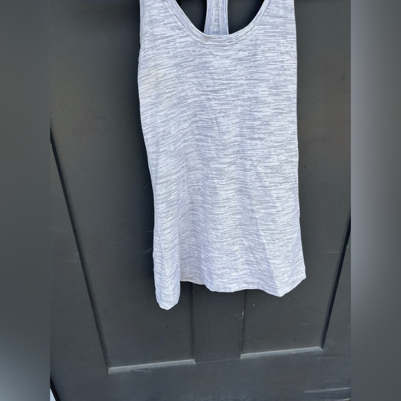 Lululemon Cool Racerback II “Wee Are From Space” Gray Size Small (2/4) - Picture 3 of 8